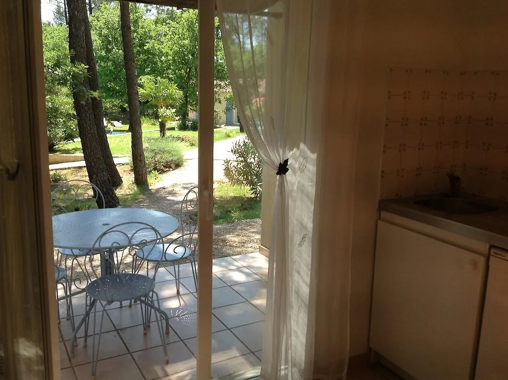 **** Bed & Breakfast Le Clos Des Cigales Roussillon  France