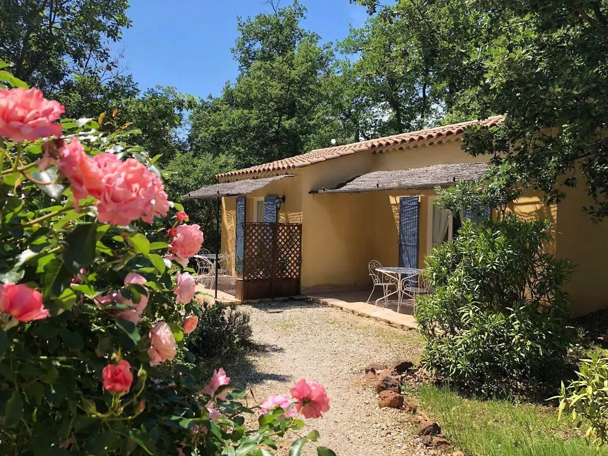 Le Clos Des Cigales Roussillon  4*, Roussillon (Vaucluse) France