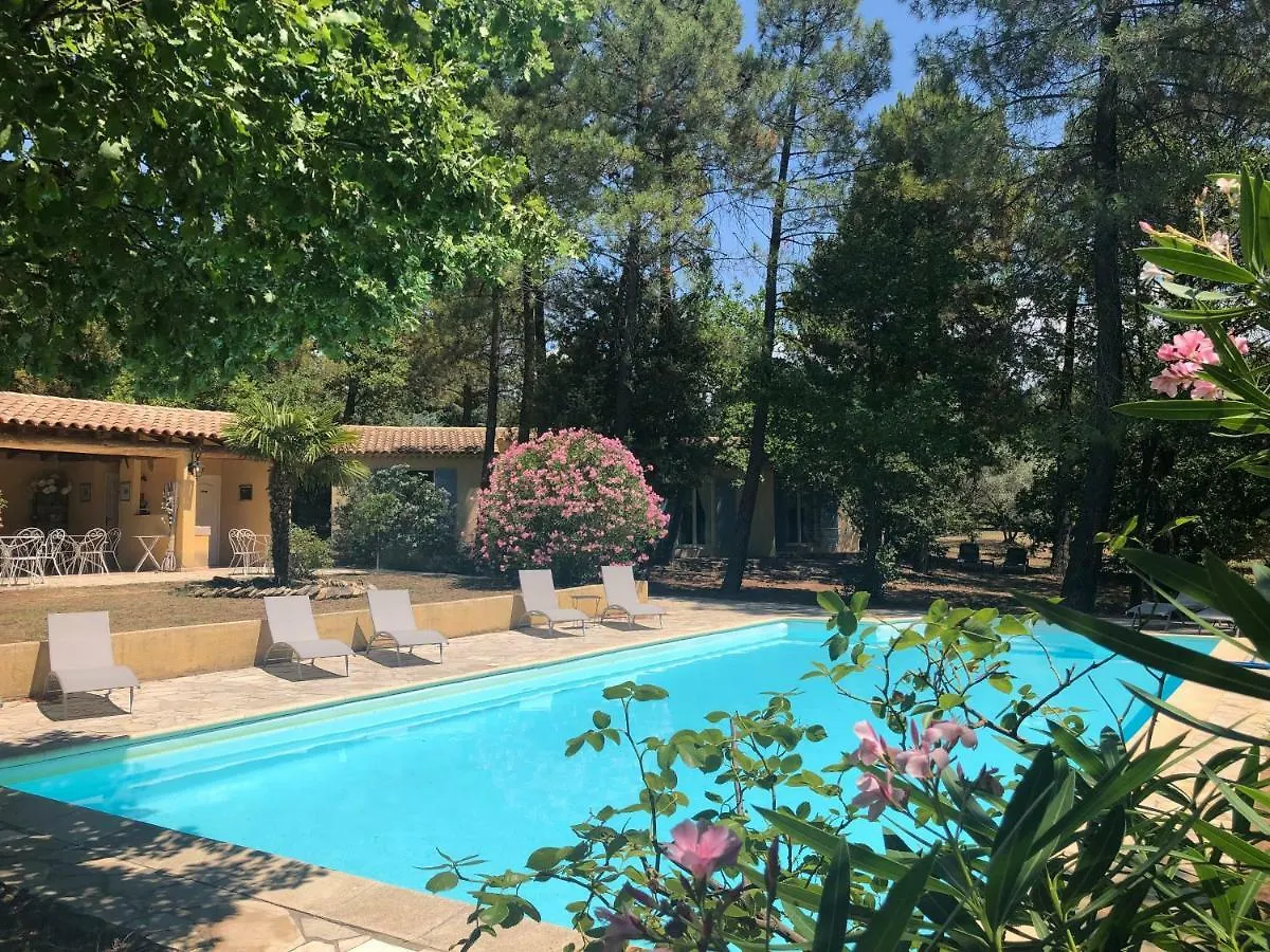 Le Clos Des Cigales Roussillon  Bed & Breakfast Roussillon (Vaucluse)